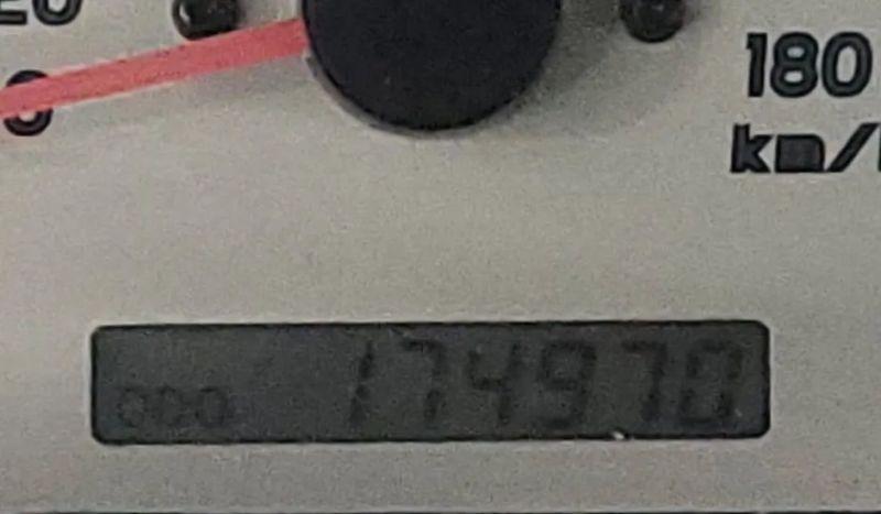 2004 Toyota Tacoma Base V6