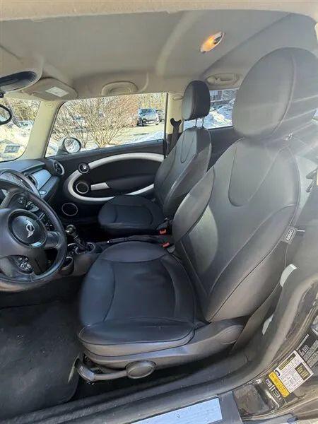 2013 MINI Hardtop Cooper