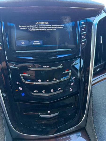 2018 Cadillac Escalade Premium Luxury