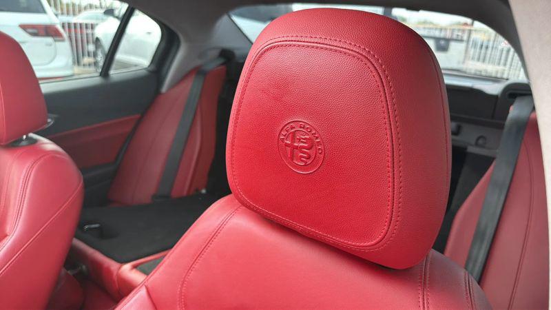 2018 Alfa Romeo Giulia Ti Sport