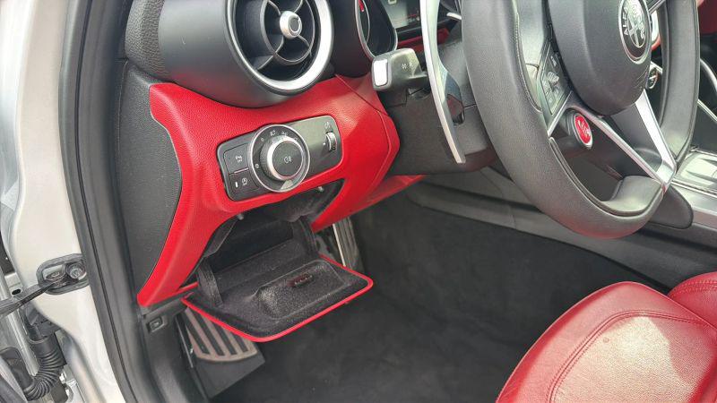 2018 Alfa Romeo Giulia Ti Sport