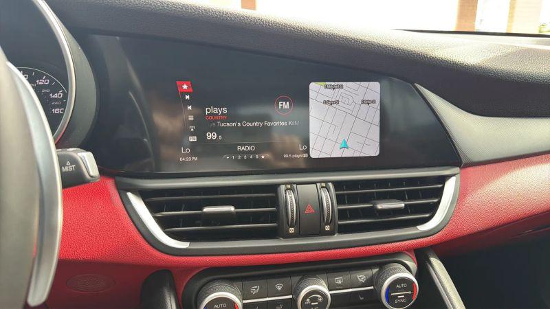 2018 Alfa Romeo Giulia Ti Sport