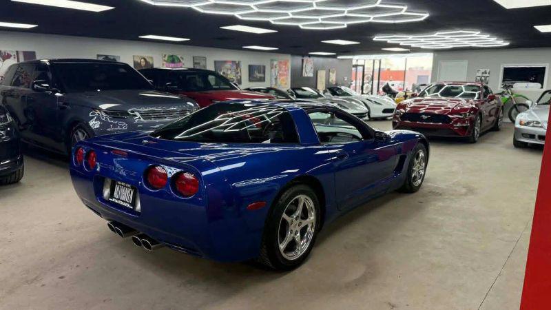 2002 Chevrolet Corvette Base