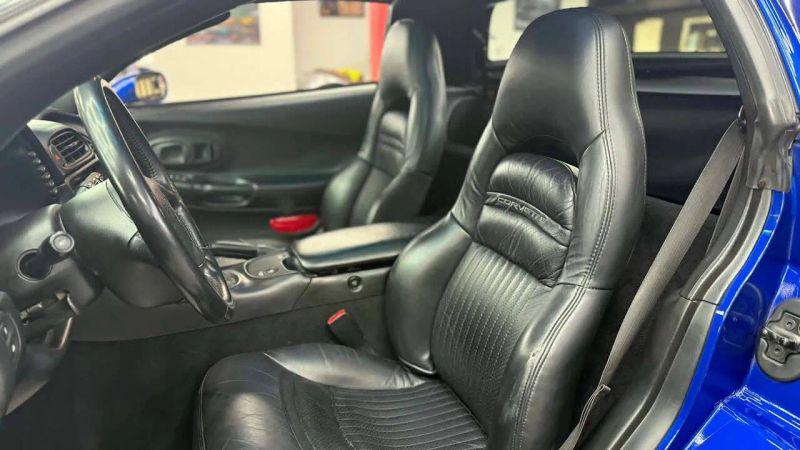 2002 Chevrolet Corvette Base