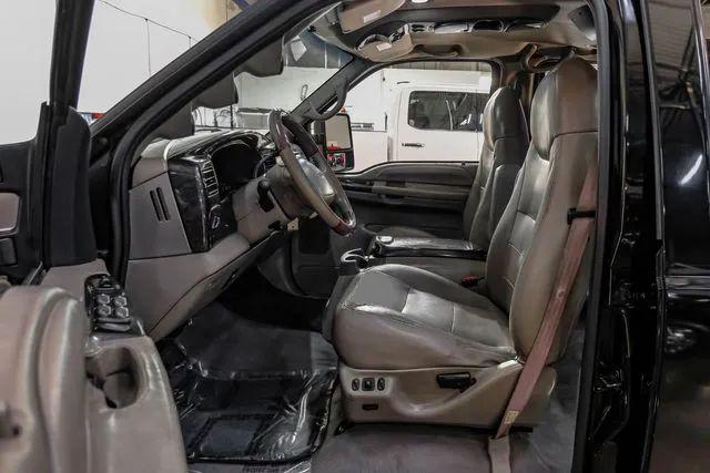 2000 Ford Excursion XLT