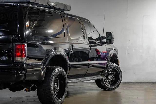 2000 Ford Excursion XLT