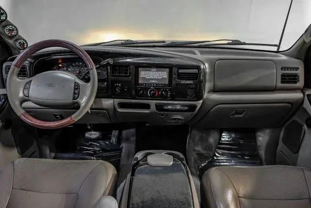 2000 Ford Excursion XLT