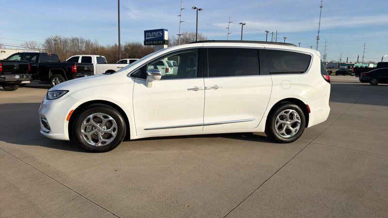 2022 Chrysler Pacifica Limited