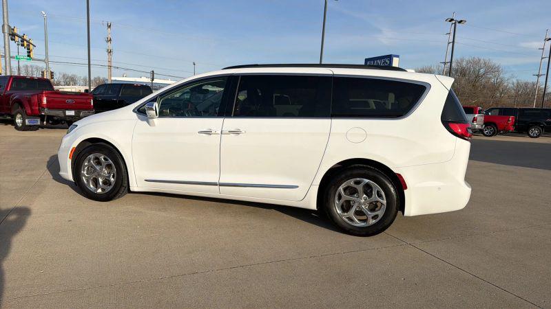 2022 Chrysler Pacifica Limited