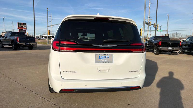 2022 Chrysler Pacifica Limited