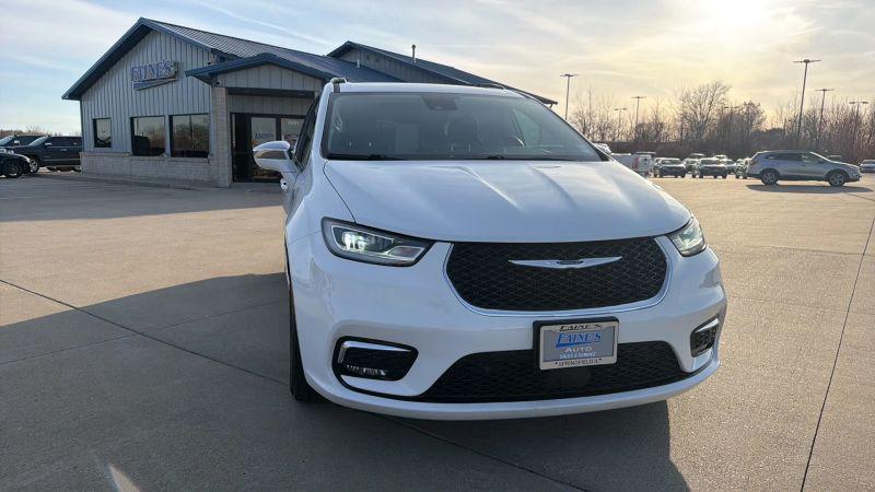 2022 Chrysler Pacifica Limited