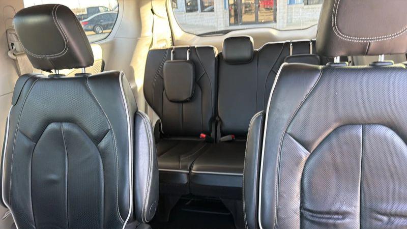 2022 Chrysler Pacifica Limited