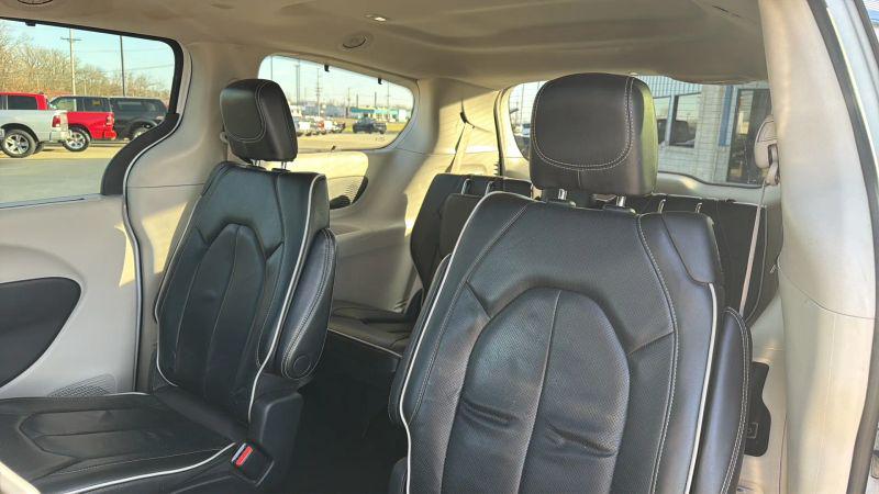 2022 Chrysler Pacifica Limited