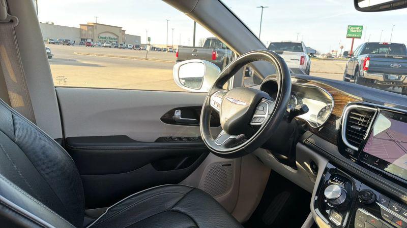 2022 Chrysler Pacifica Limited