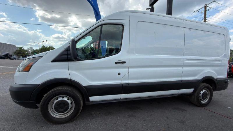 2019 Ford Transit Medium Roof w/Sliding Side Door w/LWB