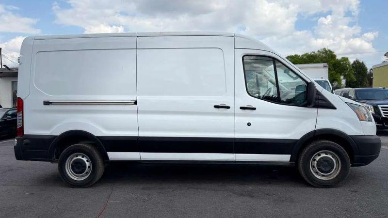 2019 Ford Transit Medium Roof w/Sliding Side Door w/LWB