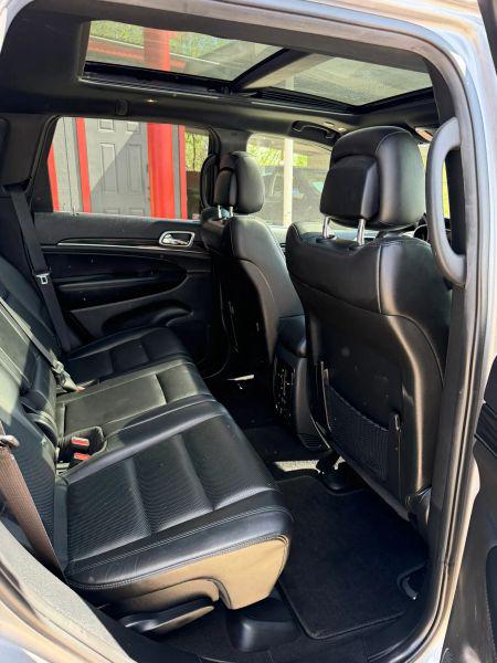 2019 Jeep Grand Cherokee Limited 4x2