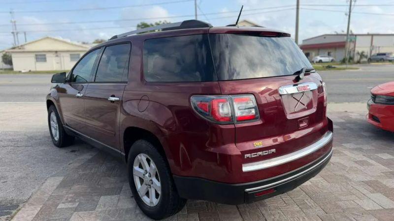 2016 GMC Acadia SLE-2