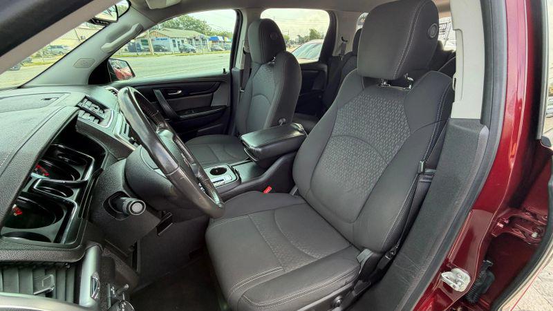 2016 GMC Acadia SLE-2