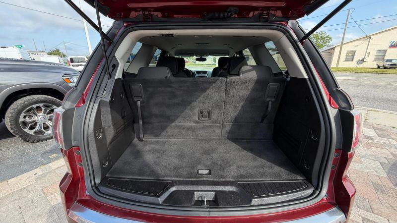 2016 GMC Acadia SLE-2