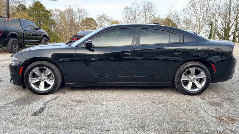 2016 Dodge Charger SXT
