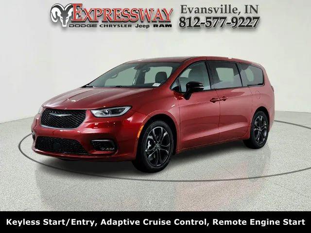 2026 Chrysler Pacifica Select for sale in Evansville, IN