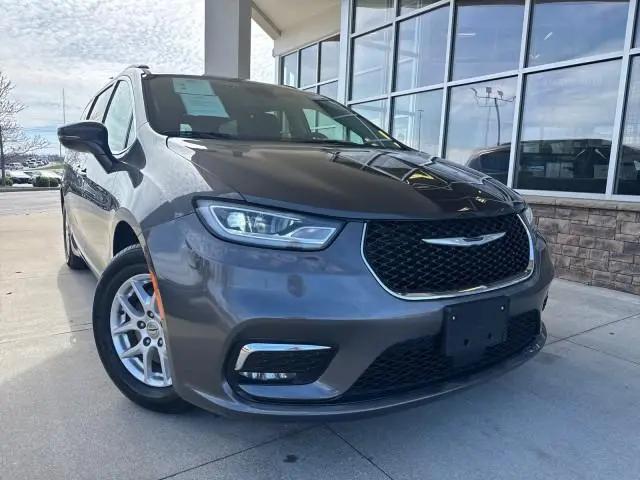 2022 Chrysler Pacifica Touring L for sale in Lexington, KY