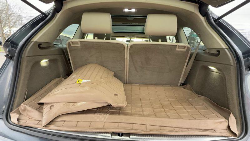 2011 Audi Q7 3.0T Premium