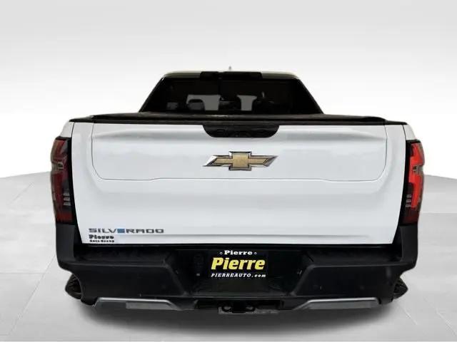 2025 Chevrolet Silverado EV LT