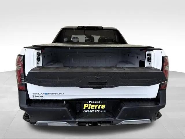 2025 Chevrolet Silverado EV LT