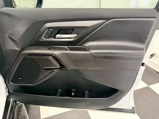 2025 Chevrolet Silverado EV LT