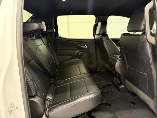 2025 Chevrolet Silverado EV LT