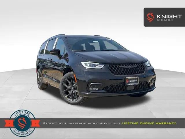 2026 Chrysler Pacifica Limited AWD for sale in Elk Grove, CA
