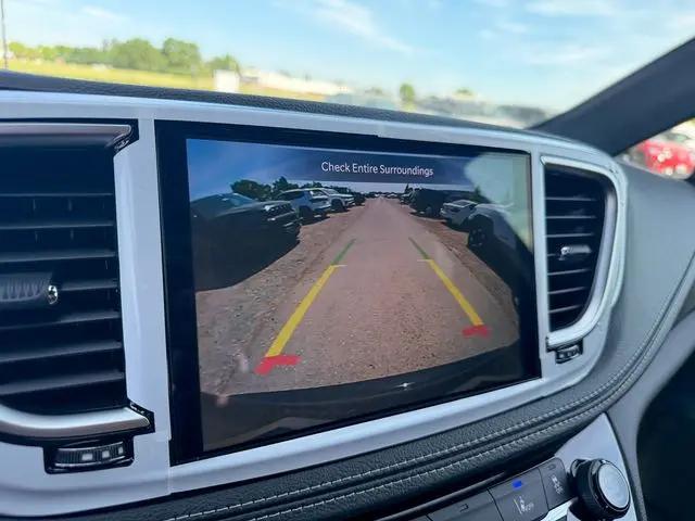 2026 Chrysler Pacifica Limited AWD