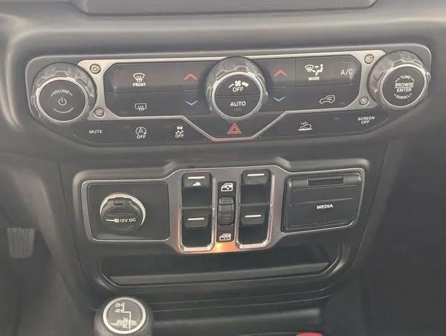 2021 Jeep Wrangler Sport S 4x4