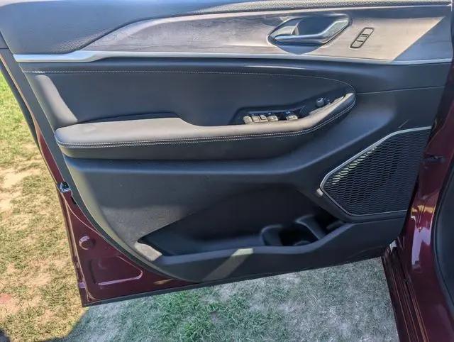 2026 Jeep Grand Cherokee L Limited Reserve