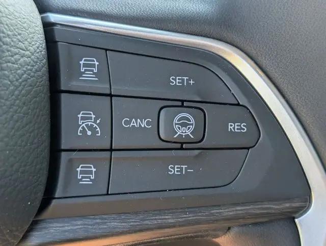 2026 Jeep Grand Cherokee L Limited Reserve