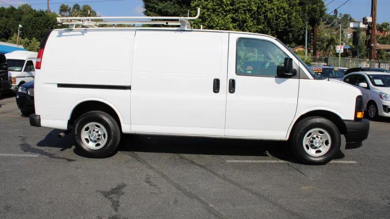 2017 Chevrolet Express Work Van