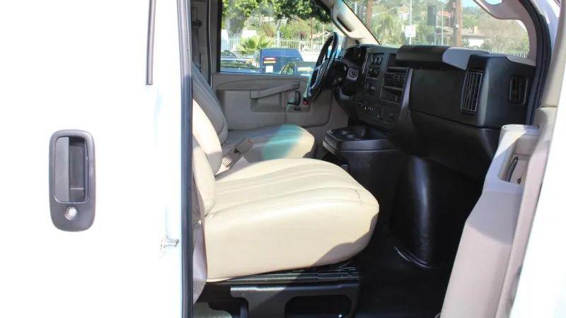 2017 Chevrolet Express Work Van