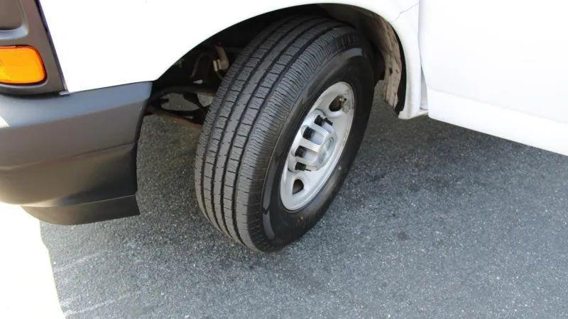 2017 Chevrolet Express Work Van