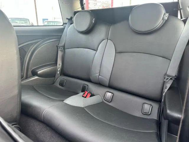 2009 MINI Cooper Cooper
