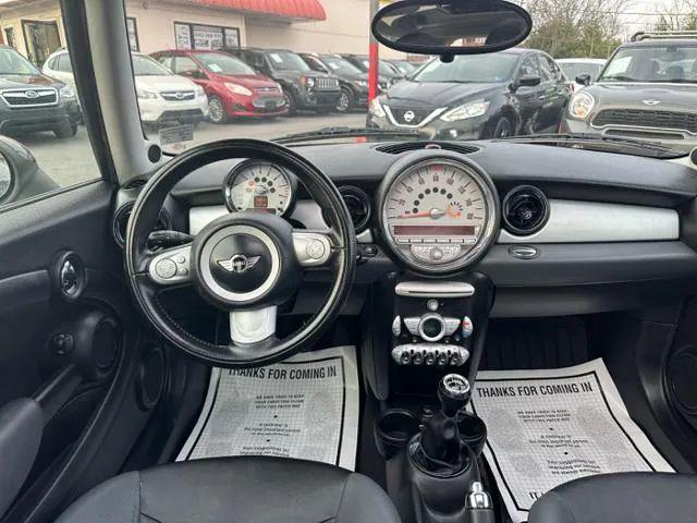 2009 MINI Cooper Cooper