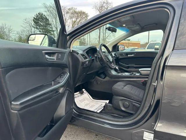 2017 Ford Edge SE