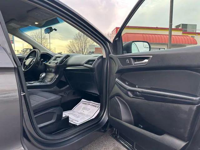 2017 Ford Edge SE