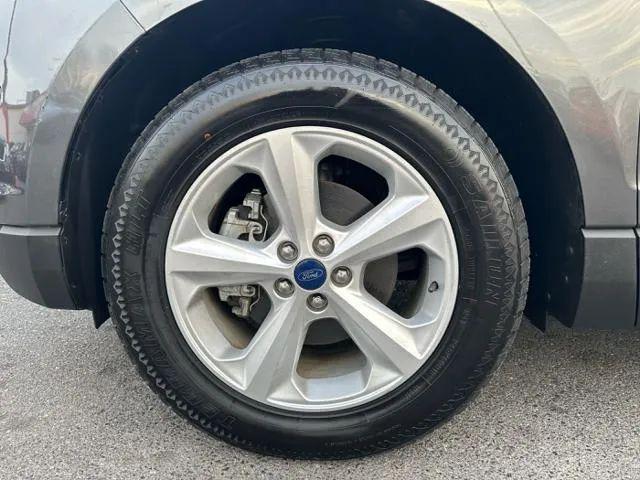 2017 Ford Edge SE