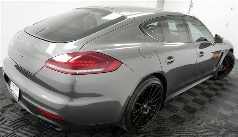 2014 Porsche Panamera GTS