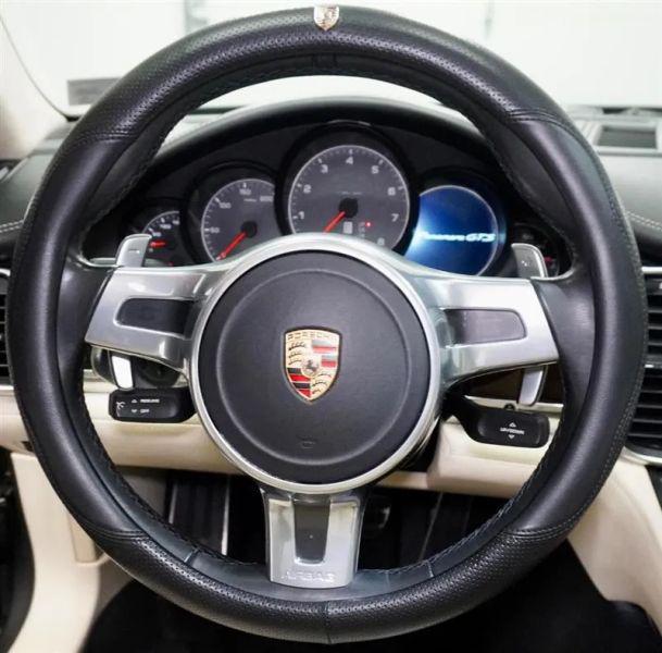 2014 Porsche Panamera GTS
