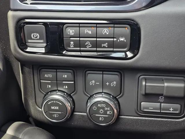 2026 GMC Yukon 4WD AT4 Ultimate