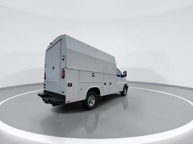 2026 Chevrolet Express Cutaway Work Van