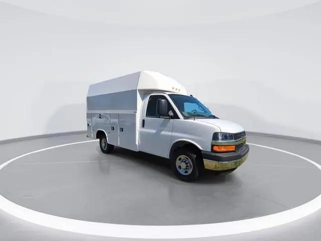 2026 Chevrolet Express Cutaway Work Van